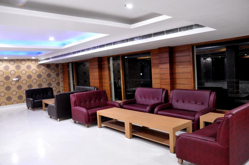 Hotel Trinetar Resorts Batoti Exterior photo